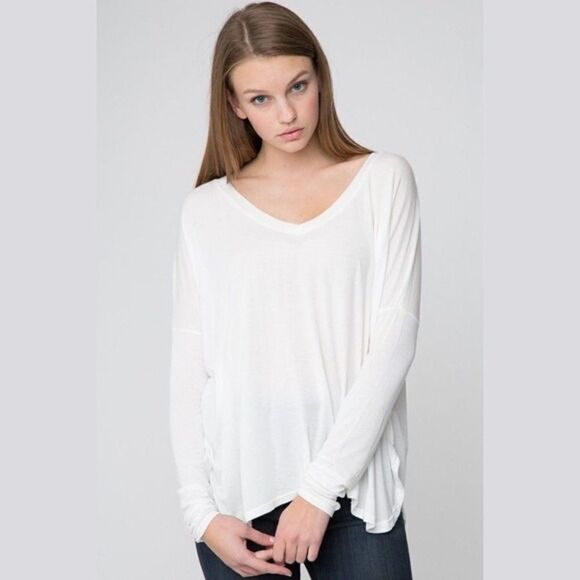 Brandy melville-loose Fit Lightweight Long Sleeve Top - Picture 1 of 9